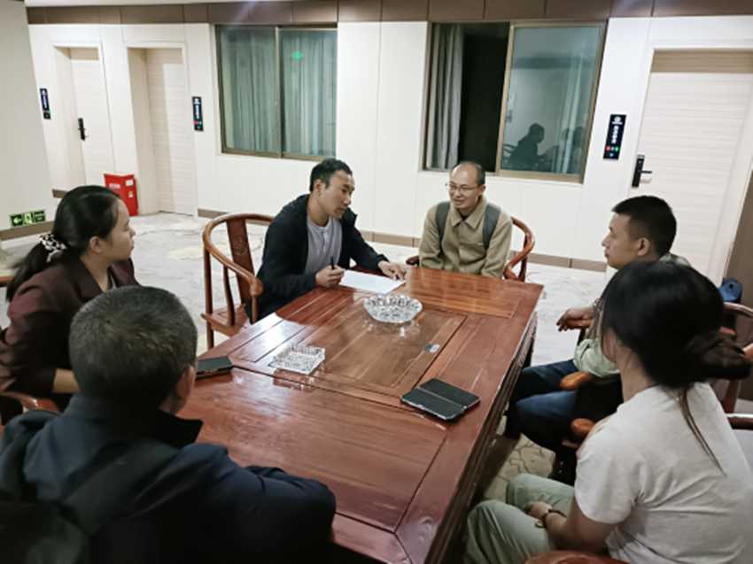西藏日喀则市局（公司）迅速开展吉隆县“7·8”洪水灾害客户受灾排查工作